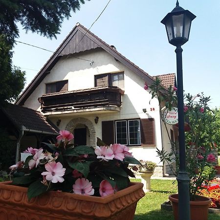 Villa Suzy Замарди Экстерьер фото